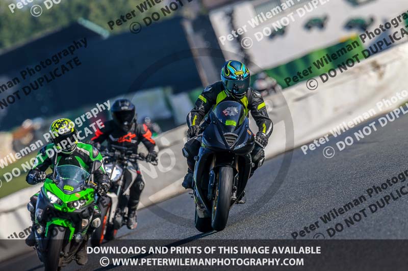 PJM Wedding Photography;enduro digital images;event digital images;eventdigitalimages;mallory park;mallory park photographs;mallory park trackday;mallory park trackday photographs;no limits trackdays;peter wileman photography;racing digital images;trackday digital images;trackday photos